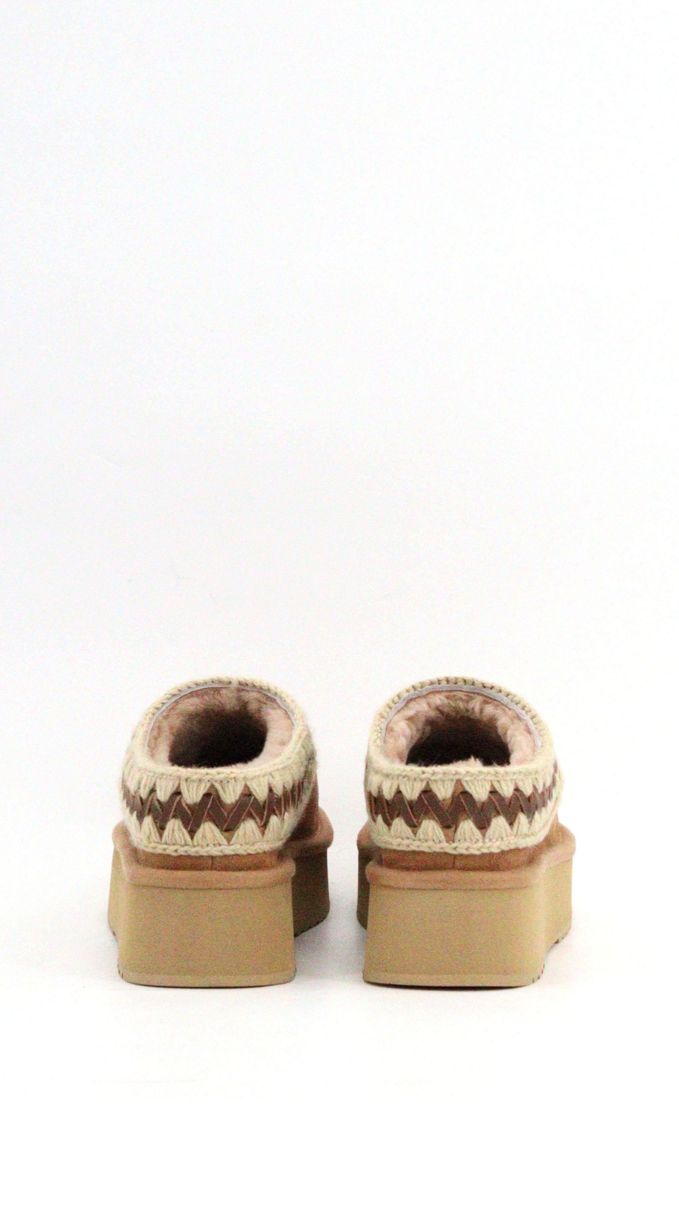 PLATFORM CLOG SUEDE