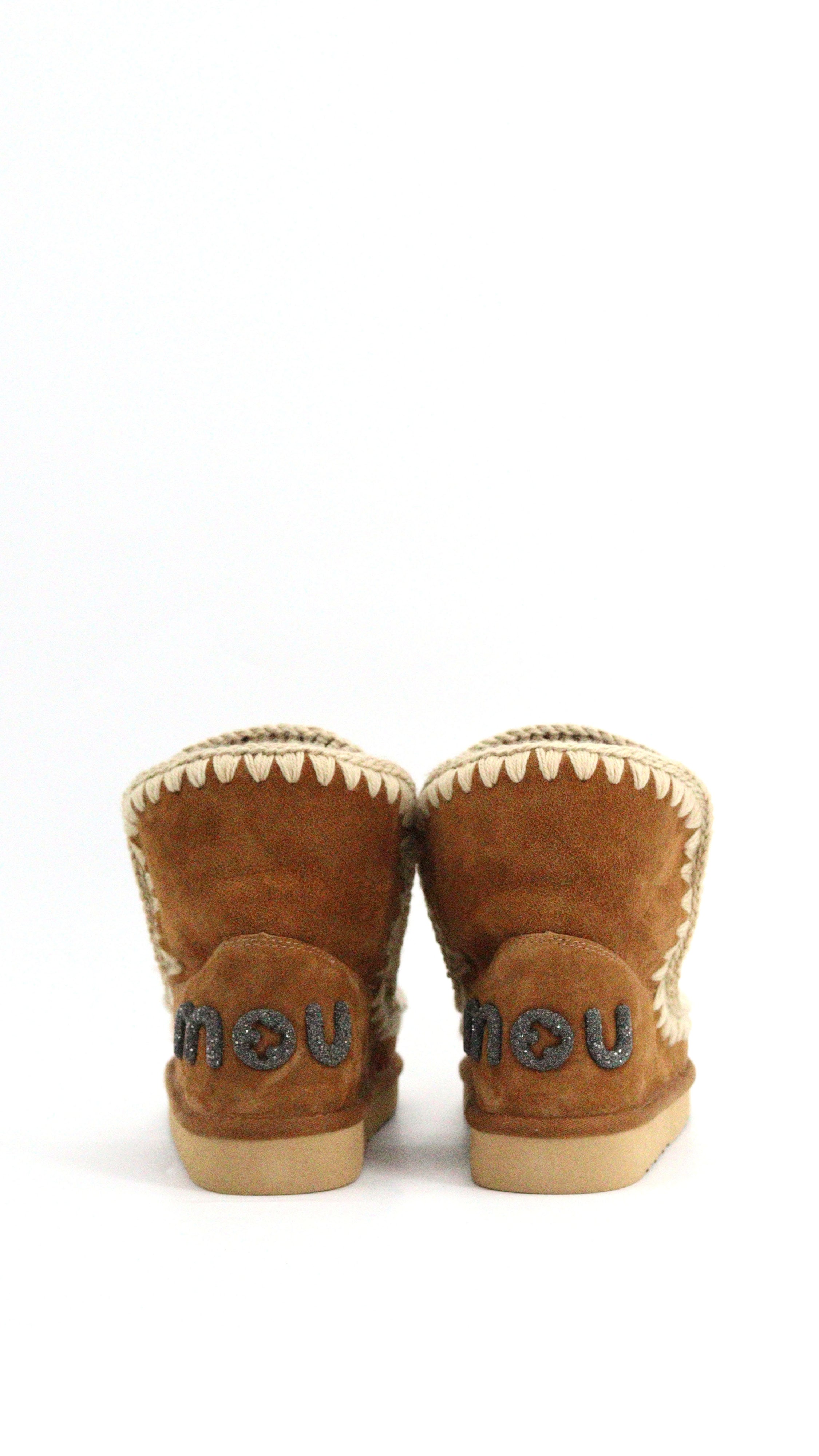 ESKIMO 18 GLITTER LOGO