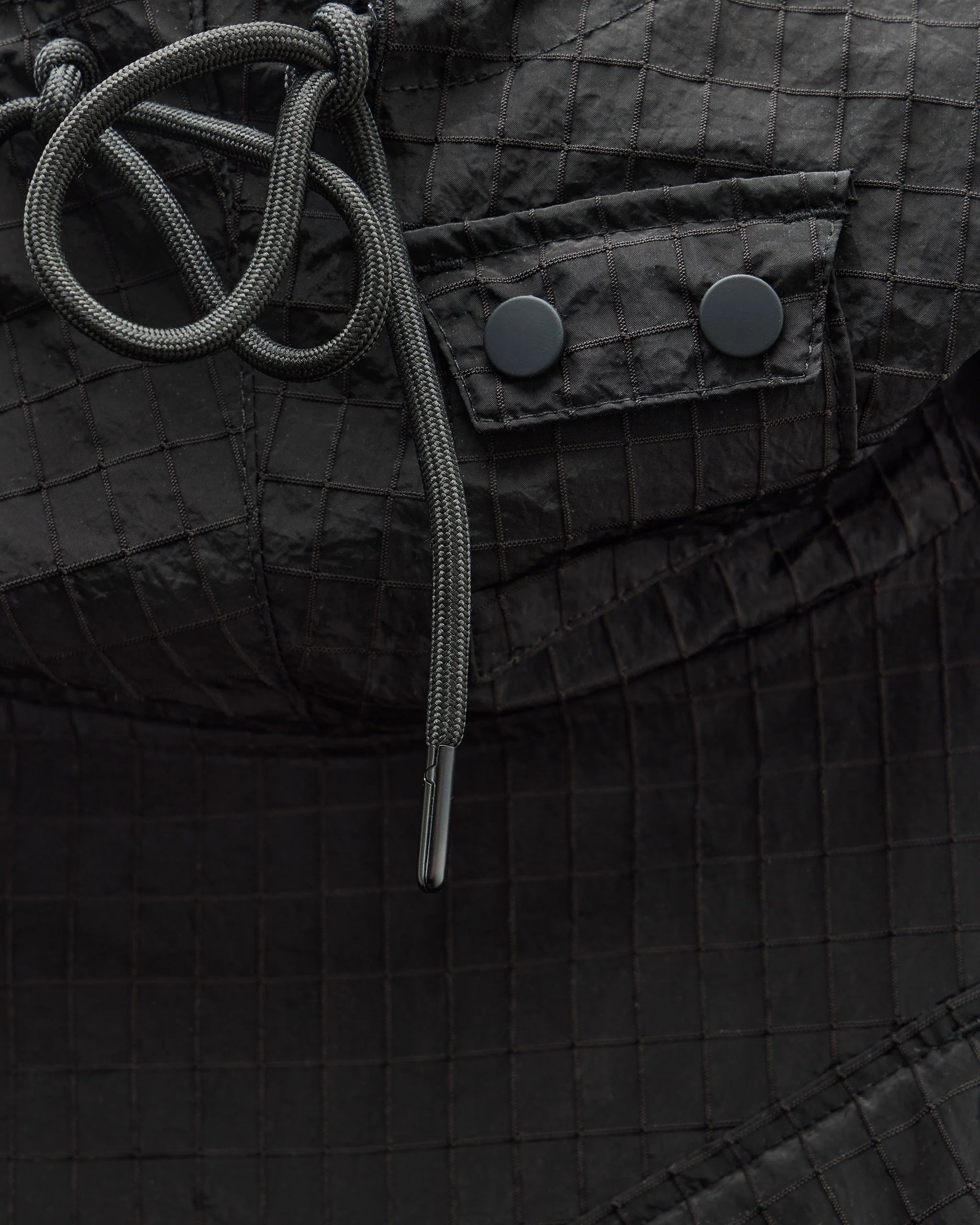 WEEKEND OFFENDER – GROHL OVER-TOP NERO